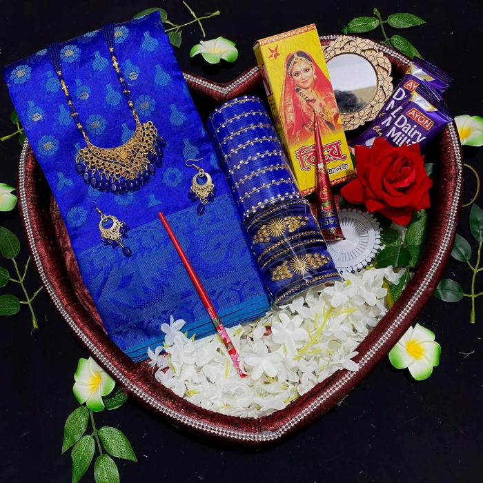 নকশী পল্লী প্রিমিয়াম গিফট বক্স